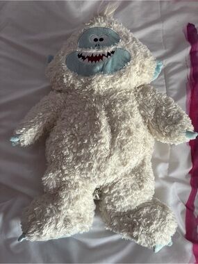 Busch Gardens Williamsburg Alpengeist Yeti Plush Abominable Snowman 16"